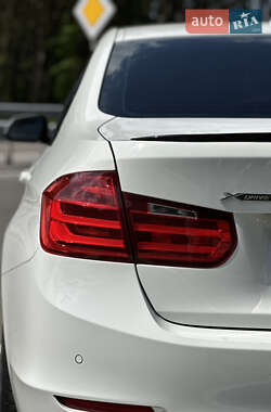 Седан BMW 3 Series 2013 в 