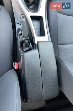 Седан BMW 3 Series 2005 в 