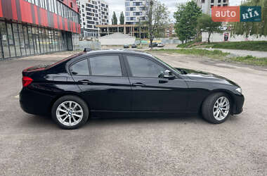 Седан BMW 3 Series 2016 в 