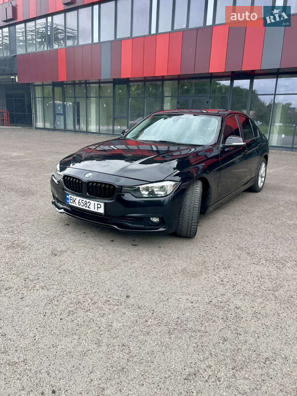 Седан BMW 3 Series 2016 в Рівному