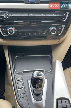 Седан BMW 3 Series 2016 в 