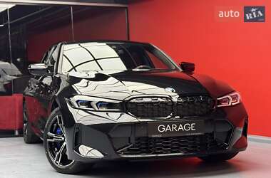 Седан BMW 3 Series 2025 в 