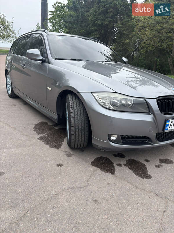 Універсал BMW 3 Series 2011 в Житомирі