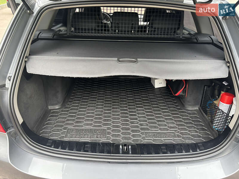 Універсал BMW 3 Series 2011 в Житомирі