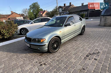 Седан BMW 3 Series 2001 в Сторожинце