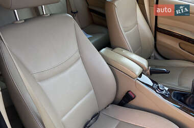 Универсал BMW 3 Series 2010 в 