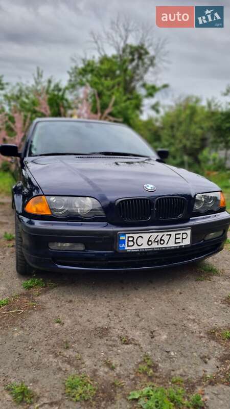 Седан BMW 3 Series 2000 в Львові