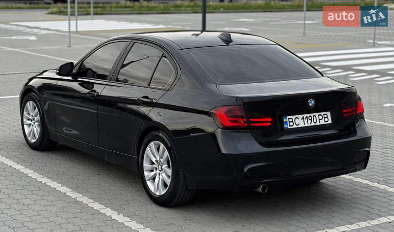 Седан BMW 3 Series 2013 в Львові