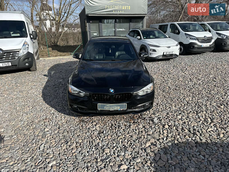Седан BMW 3 Series 2016 в Ровно