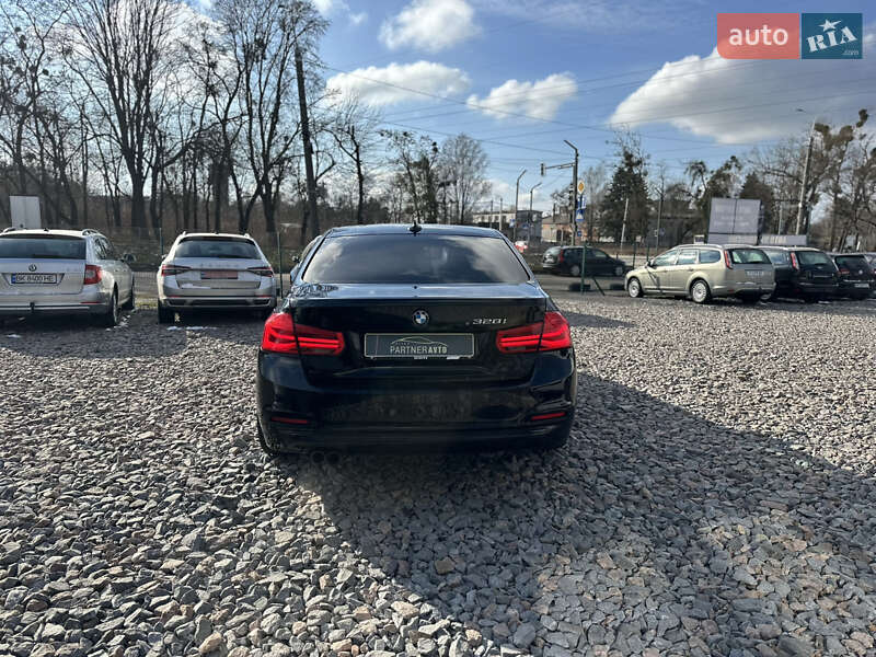 Седан BMW 3 Series 2016 в Ровно