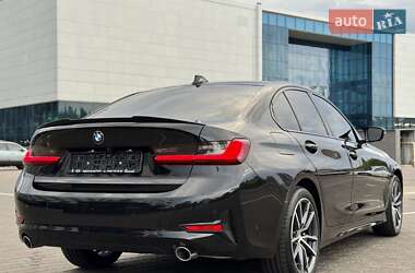 Седан BMW 3 Series 2022 в 