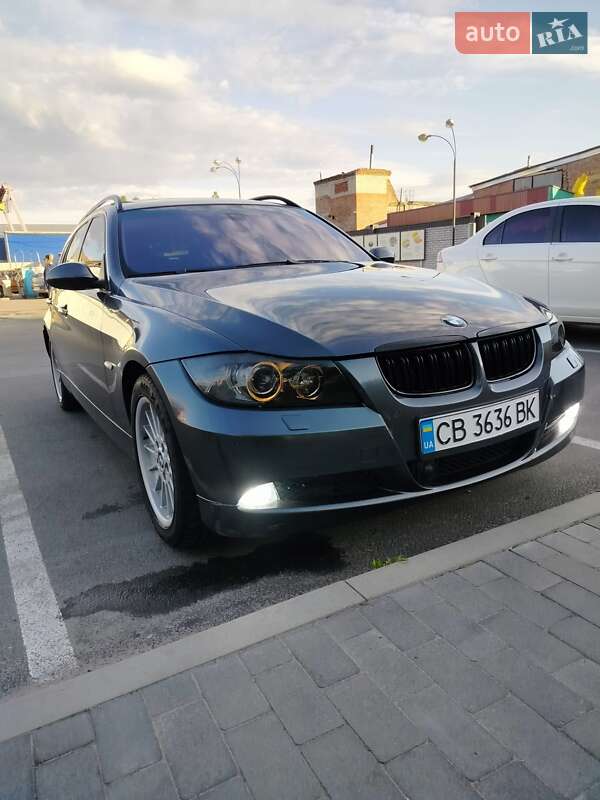 Універсал BMW 3 Series 2006 в Чернігові