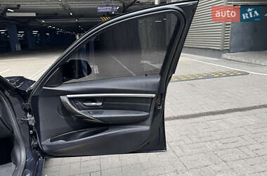 Седан BMW 3 Series 2016 в 