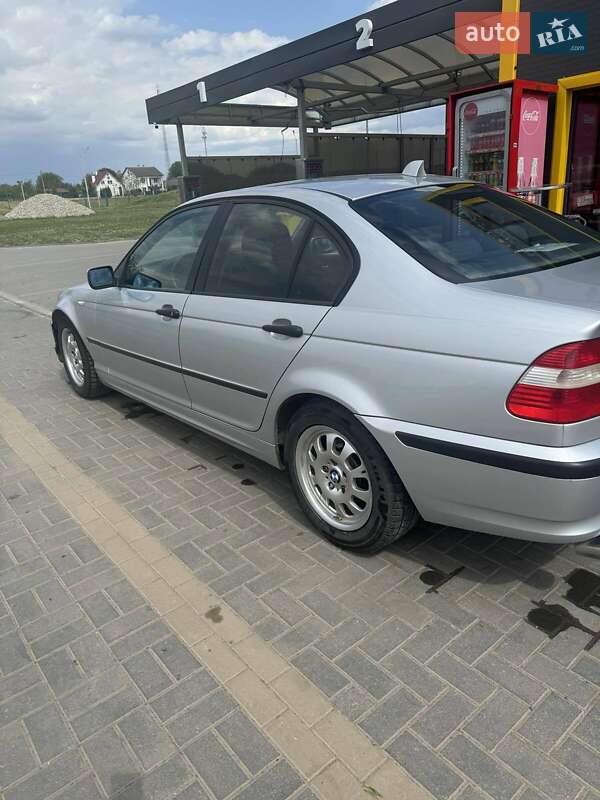 Седан BMW 3 Series 2004 в Заставной фото 2 Седан BMW 3 Series 2004 в Заставной