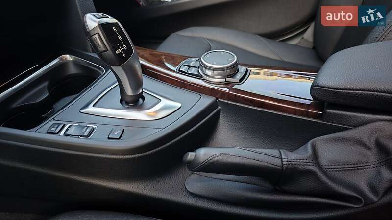 Седан BMW 3 Series 2014 в Киеве