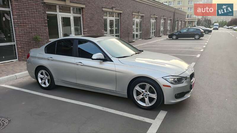 Седан BMW 3 Series 2014 в Киеве