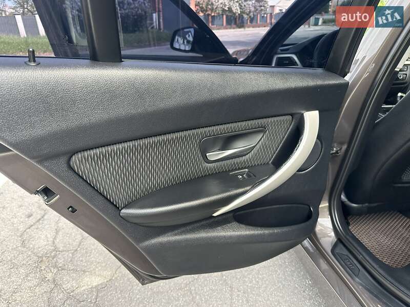 Седан BMW 3 Series 2012 в Вінниці