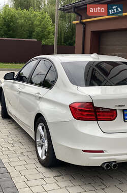 Седан BMW 3 Series 2012 в 
