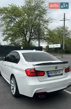 Седан BMW 3 Series 2012 в 