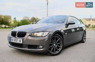 Купе BMW 3 Series 2009 в Дубно