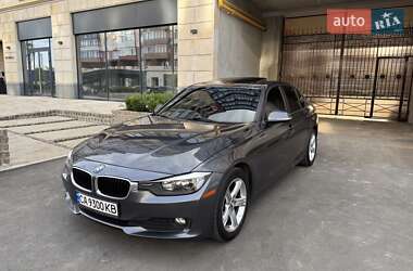 Седан BMW 3 Series 2014 в Умани