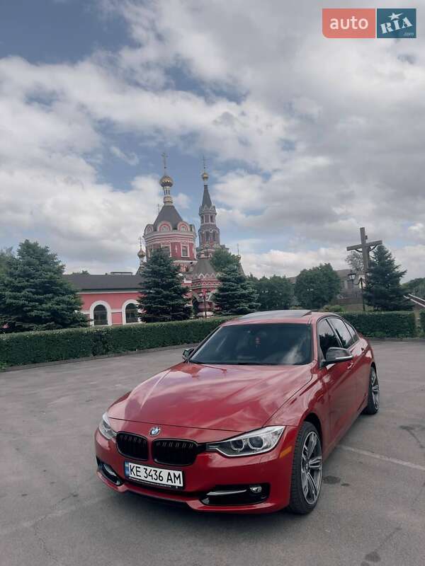 Седан BMW 3 Series 2015 в Кам'янському