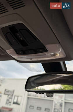 Седан BMW 3 Series 2012 в 