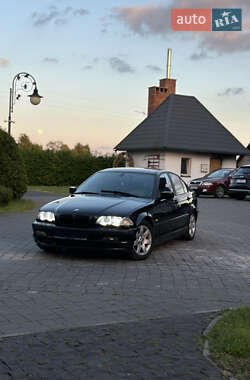Седан BMW 3 Series 2001 в Івано-Франківську