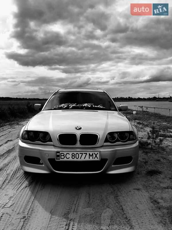Седан BMW 3 Series 2000 в Великих Мостах