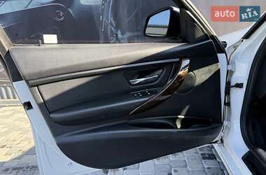 Седан BMW 3 Series 2015 в 