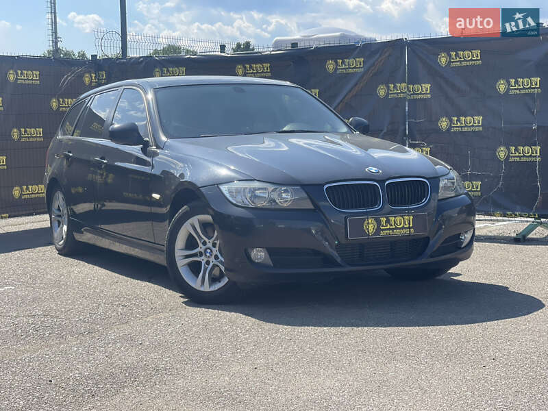 Универсал BMW 3 Series 2011 в 