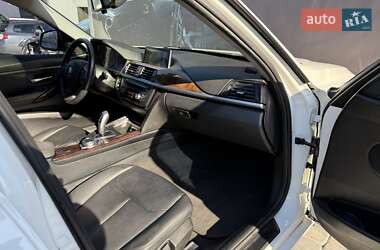 Седан BMW 3 Series 2015 в 