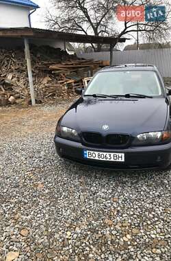 Седан BMW 3 Series 2002 в Чернівцях