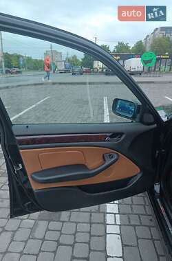 Седан BMW 3 Series 2002 в Ужгороді