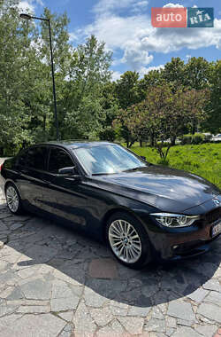 Седан BMW 3 Series 2015 в Києві