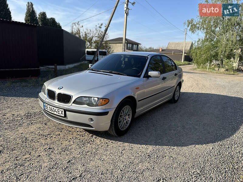 Седан BMW 3 Series 2002 в Николаеве