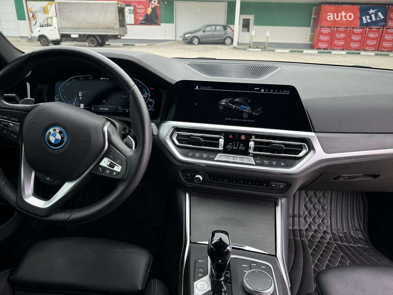 Седан BMW 3 Series 2022 в Никополе фото 19 Седан BMW 3 Series 2022 в Никополе