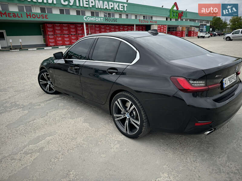Седан BMW 3 Series 2022 в Никополе фото 24 Седан BMW 3 Series 2022 в Никополе