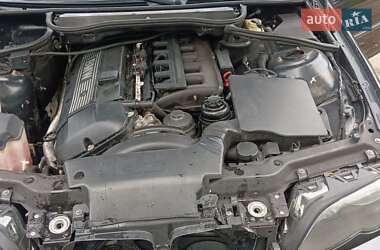 Седан BMW 3 Series 2002 в 