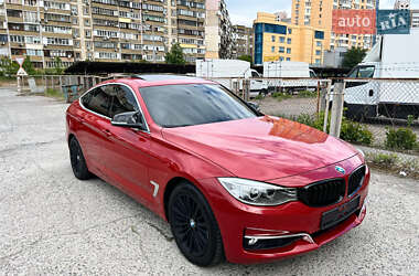Седан BMW 3 Series 2015 в 