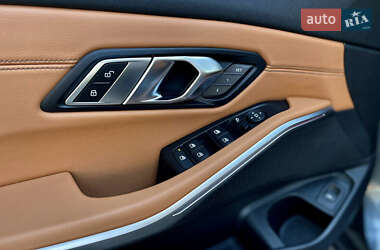Седан BMW 3 Series 2019 в 