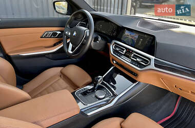 Седан BMW 3 Series 2019 в 