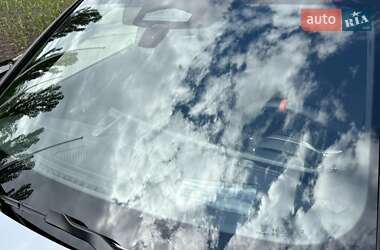 Седан BMW 3 Series 2025 в 