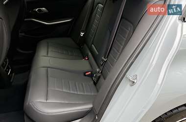 Седан BMW 3 Series 2025 в 
