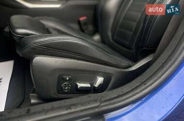 Седан BMW 3 Series 2019 в 