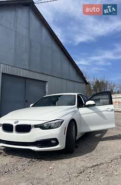 Седан BMW 3 Series 2015 в Виннице