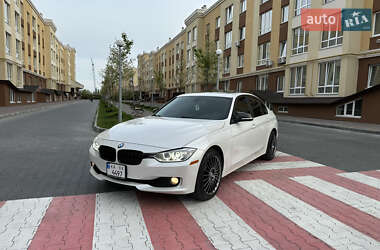 Седан BMW 3 Series 2014 в Києві