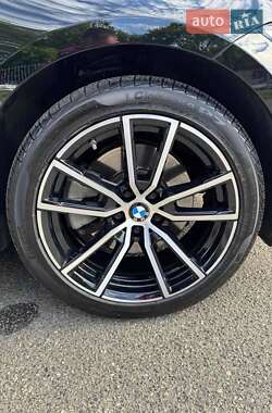 Седан BMW 3 Series 2021 в 
