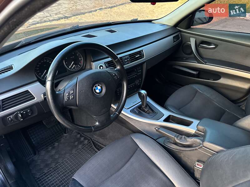 Седан BMW 3 Series 2006 в Одесі