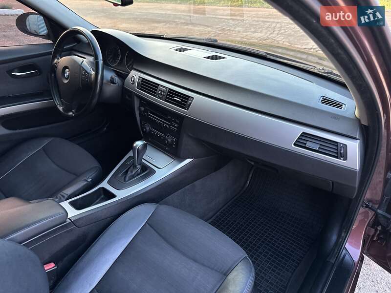 Седан BMW 3 Series 2006 в Одесі
